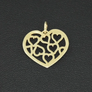 Zlatý přívěsek srdíčko