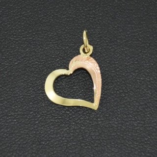 Zlatý přívěsek srdíčko