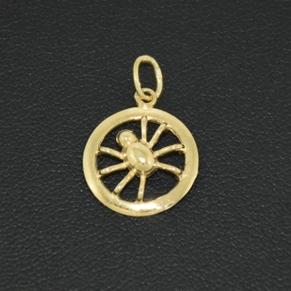 Zlatý přívěsek pavouk