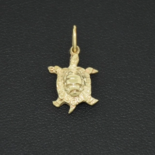 Zlatý přívěsek želva