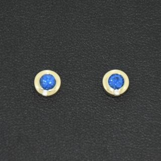 Zlaté náušnice na šroubek